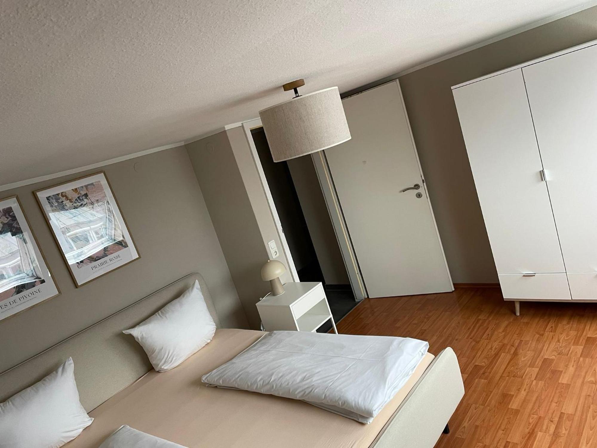 Homie Stay Schiestlstrasse - Moderne Dachgeschosswohnung Mit 2 Schlafzimmern فورتسبورغ المظهر الخارجي الصورة