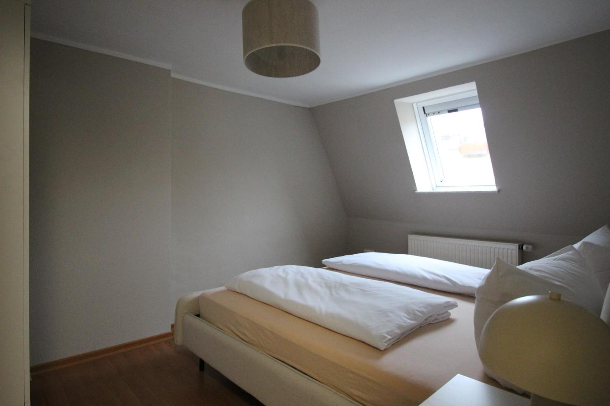 Homie Stay Schiestlstrasse - Moderne Dachgeschosswohnung Mit 2 Schlafzimmern فورتسبورغ المظهر الخارجي الصورة